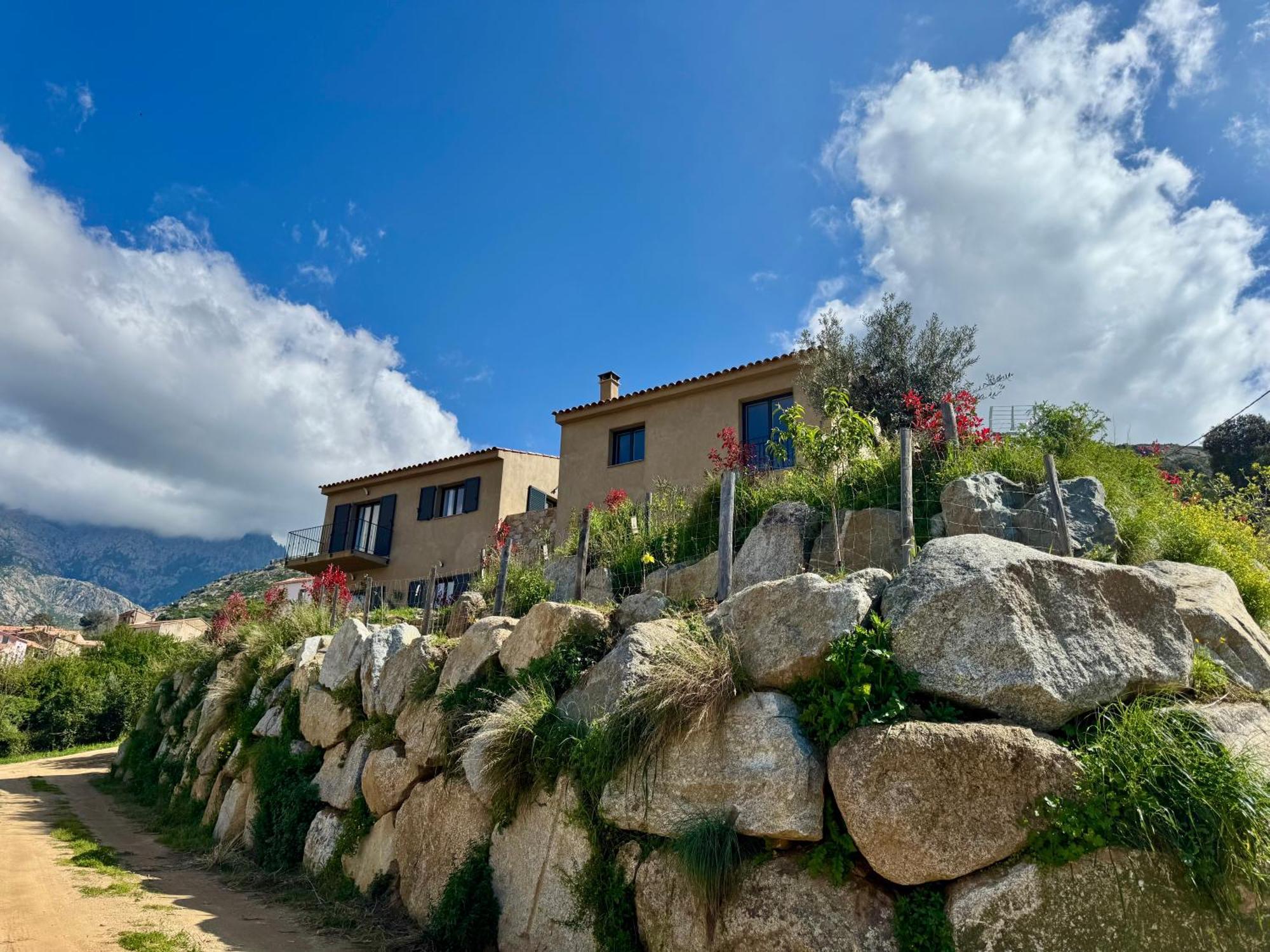Bella Vita Calenzana Exterior photo
